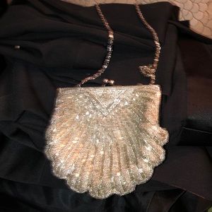 Vintage Beautiful Beaded Shell Evening Purse